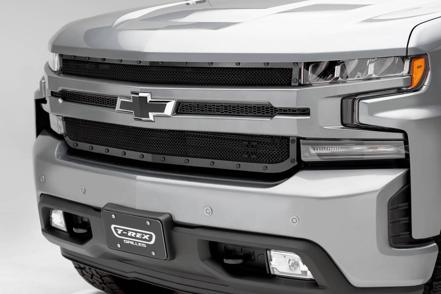 T-REX Grilles 6710012 Black Mild Steel Badge Logo