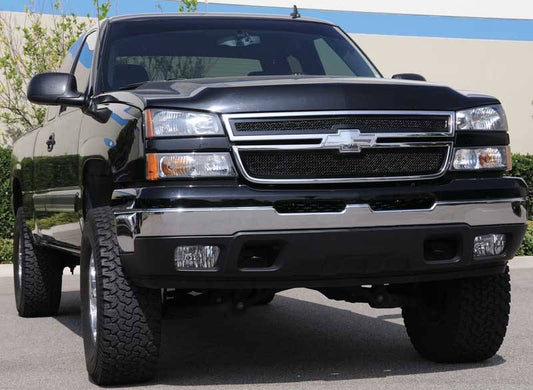 T-REX Grilles 51106 Black Mild Steel Small Mesh Grille Fits 2007-2007 Chevrolet Silverado 1500 Classic Silverado 2500 Classic Silverado 3500 Classic