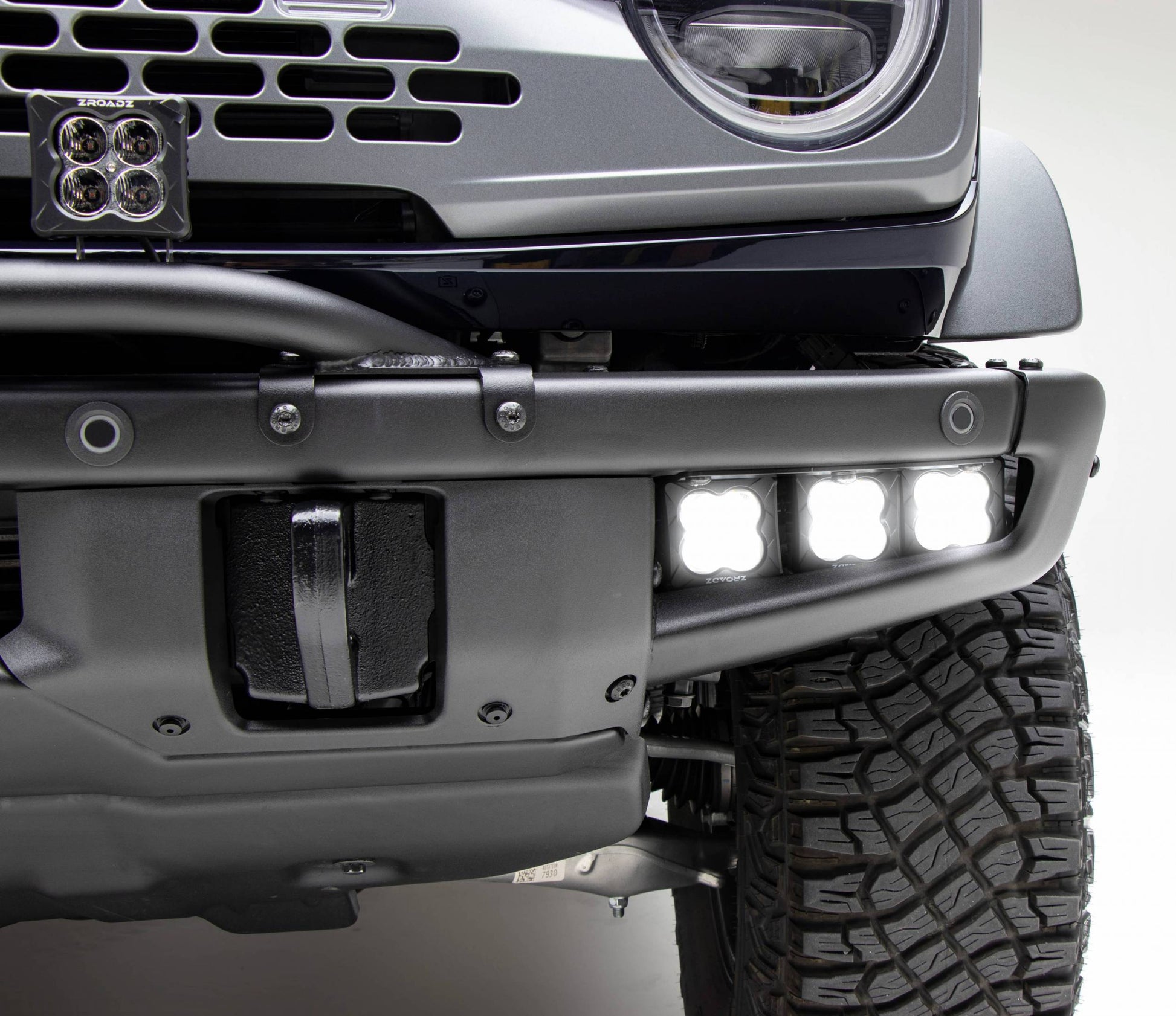 ZROADZ Z325401-KIT Black Mild Steel Front Bumper OEM Fog LED Kit Fits 2021-2023 Ford Bronco